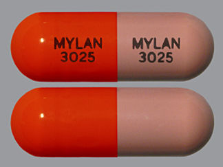 This is a Capsule imprinted with MYLAN  3025 on the front, MYLAN  3025 on the back.