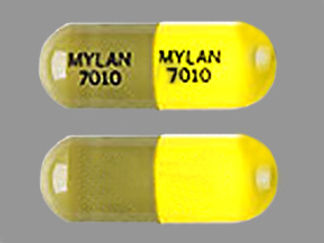 Esto es un Cápsula imprimido con MYLAN  7010 en la parte delantera, MYLAN  7010 en la parte posterior, y es fabricado por None.