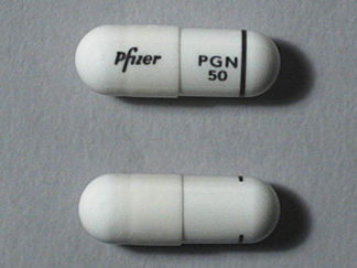 Esto es un Cápsula imprimido con Pfizer en la parte delantera, PGN  50 en la parte posterior, y es fabricado por None.