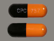 V-C Forte: Esto es un Cápsula naranja oblongo imprimido con CPC en la parte delantera, 737 en la parte posterior, y es fabricado por BRECKENRIDGE.