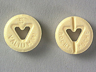 This is a Tablet imprinted with 5  VALIUM on the front, ROCHE  ROCHE on the back.