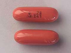 Esto es un Cápsula dusty rose oblongo imprimido con logo and 78  241 en la parte delantera, nada en la parte posterior, y es fabricado por NOVARTIS.