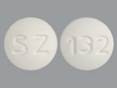 This is a white round Tablet imprinted with SZ on the front, 132 on the back, and is manufactured by SANDOZ.