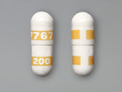 Celecoxib: Esto es un Cápsula imprimido con 7767 en la parte delantera, 200 en la parte posterior, y es fabricado por None.