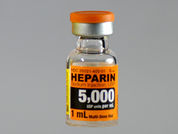 Heparin Sodium: Esto es un Vial imprimido con nada en la parte delantera, nada en la parte posterior, y es fabricado por None.