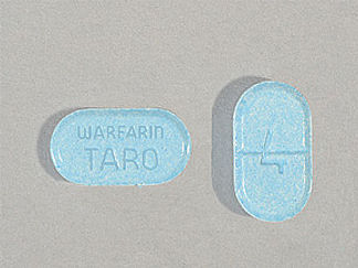 Esto es un Tableta imprimido con 4 en la parte delantera, WARFARIN  TARO en la parte posterior, y es fabricado por None.