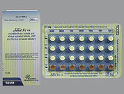 Junel Fe: Esto es un Tableta imprimido con b en la parte delantera, 977 or 247 en la parte posterior, y es fabricado por None.