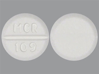 Esto es un Tableta imprimido con MCR 109 en la parte delantera, nada en la parte posterior, y es fabricado por None.