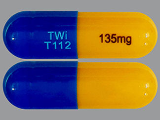 Esto es un Cápsula Dr imprimido con TWi  T112 en la parte delantera, 135mg en la parte posterior, y es fabricado por None.