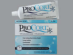 Esto es un Crema Con Aplicador blanco imprimido con nada en la parte delantera, nada en la parte posterior, y es fabricado por WOMEN'S CHOICE.