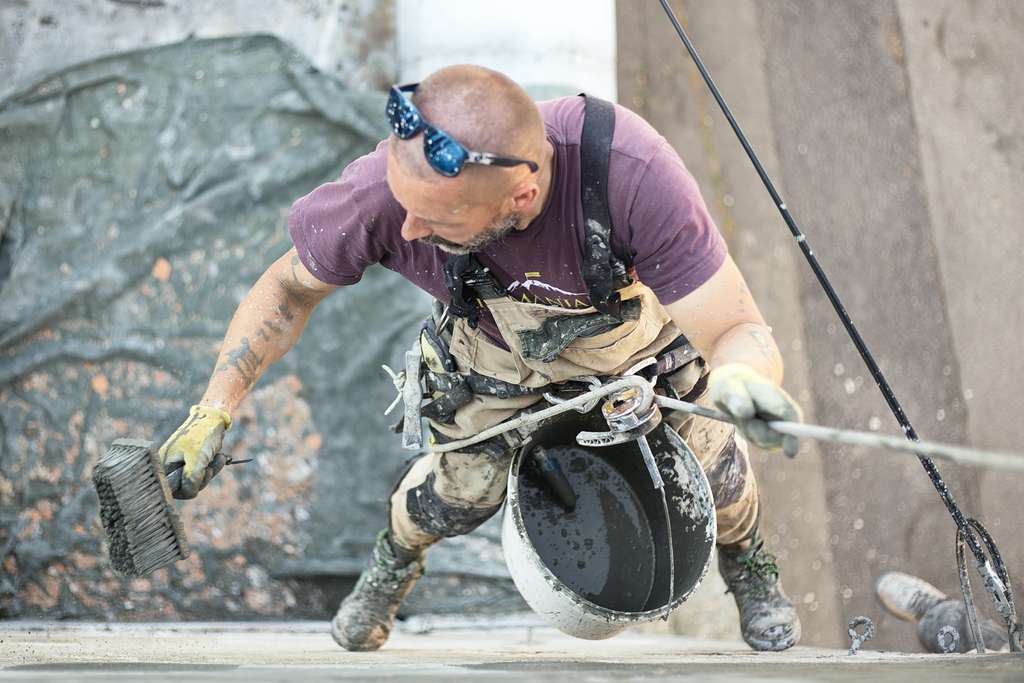 how-much-do-plasterers-make