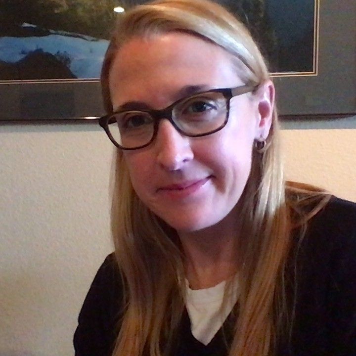 Karen Dolphin profile picture