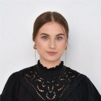 anna suvorova profile picture