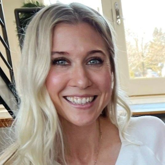 Laura Weber profile picture