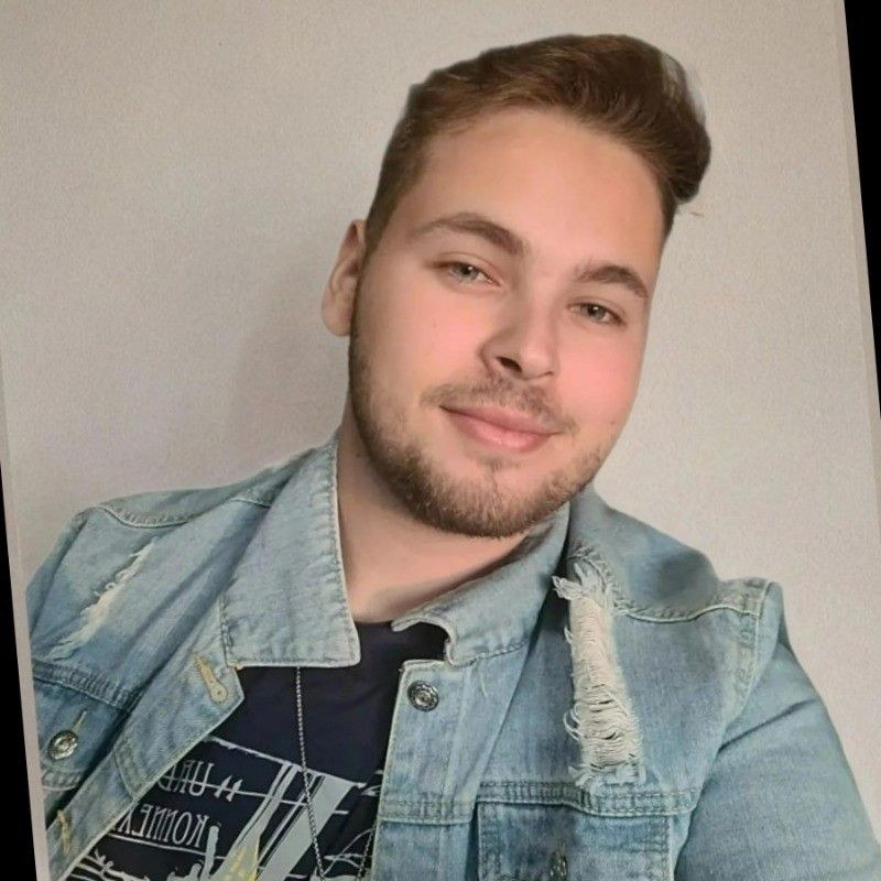 Niv Shteingart profile picture