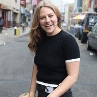 Simone Klein profile picture