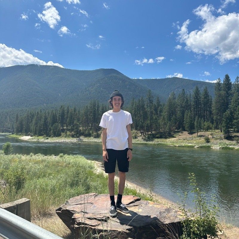 Jake Naval profile picture