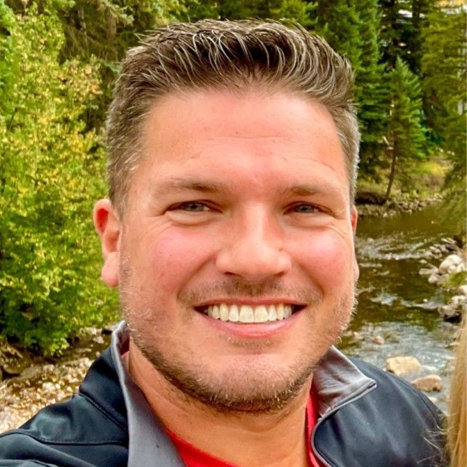 Charles Toth profile picture