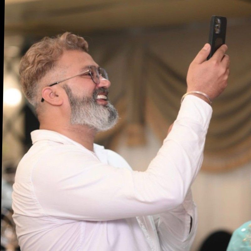 Rahul Bakshi profile picture