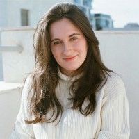 Victoria Loewenstern profile picture