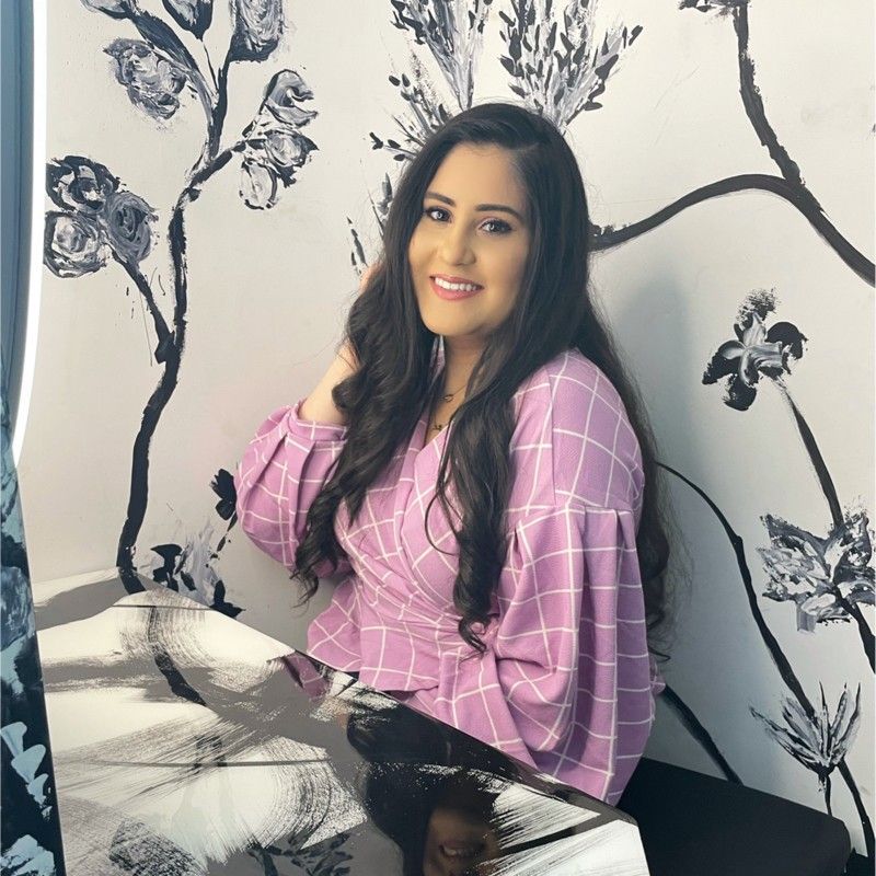 Anam Lari profile picture