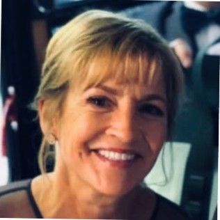 Elizabeth Mccarthy profile picture