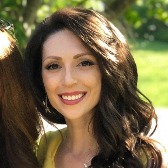 Laura Hollar profile picture
