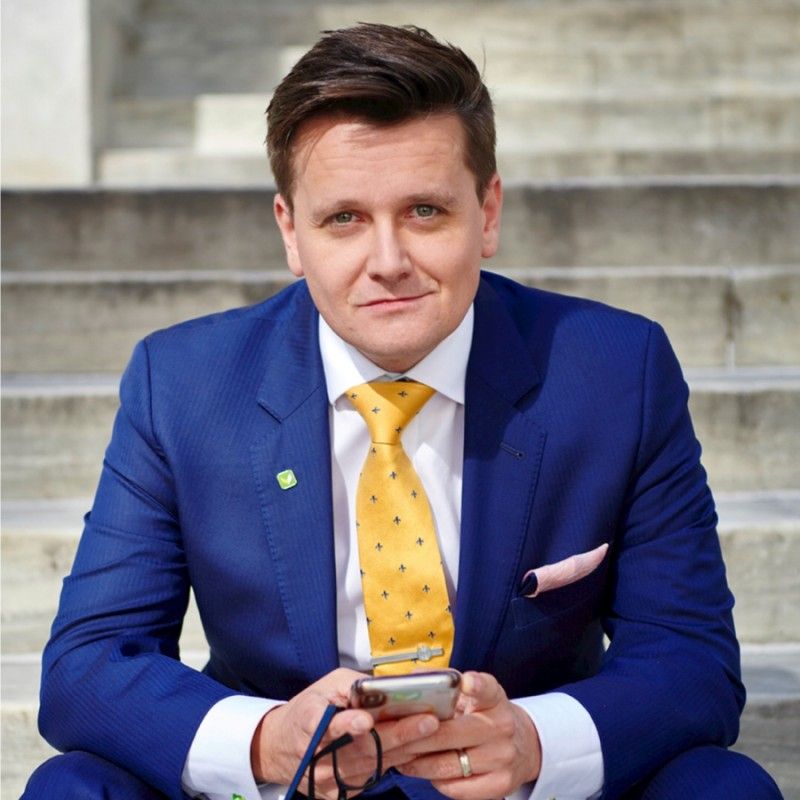 Daniel P Simon profile picture