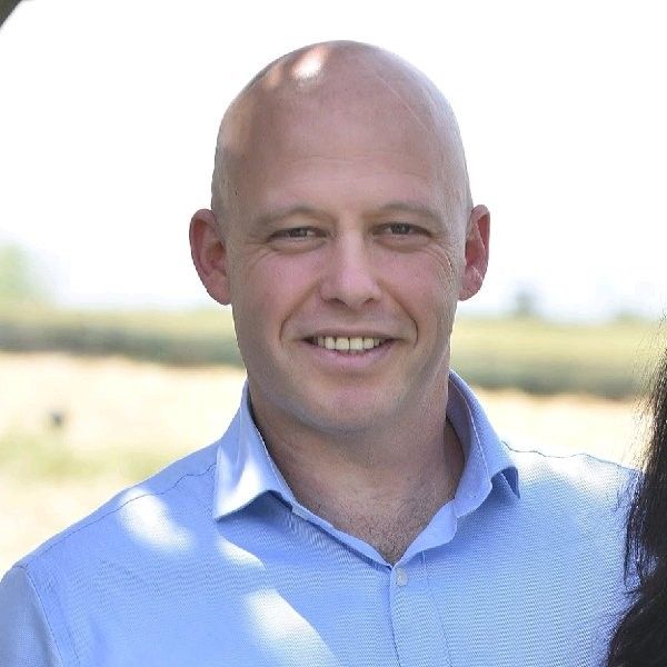 Itzhak Finkelstein profile picture