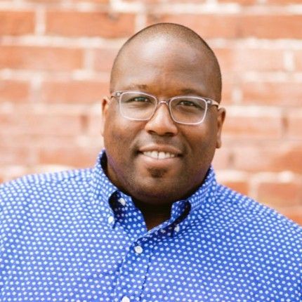 Robert W Collins profile picture