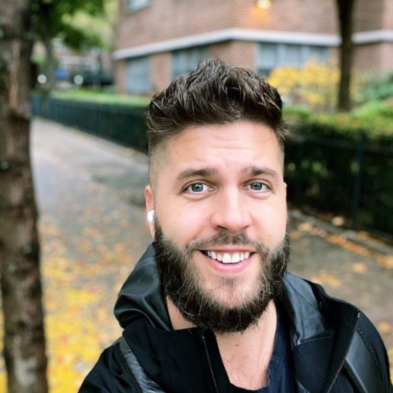 Robert Charming profile picture