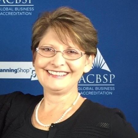 Betsy Wampler profile picture