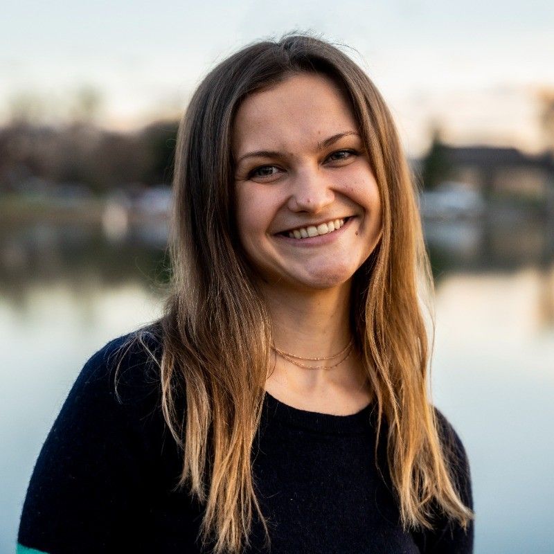 Claire Howland profile picture