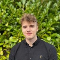Olly Lowe profile picture