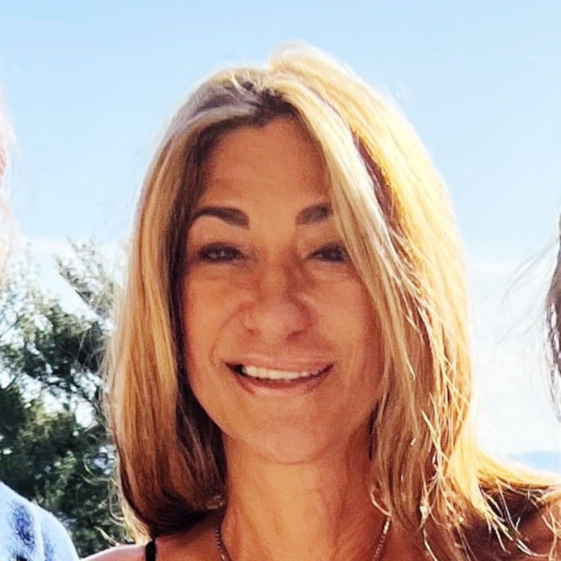Darlene Lorenzo profile picture