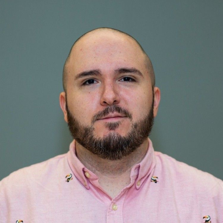 Victor M Ramirez profile picture