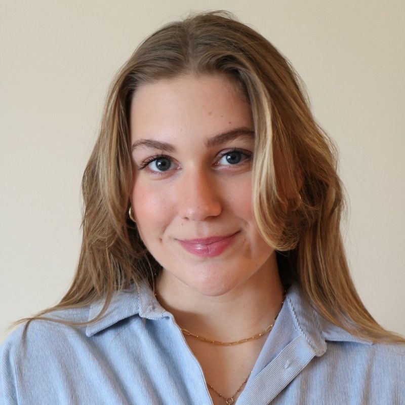 Julia Fields profile picture