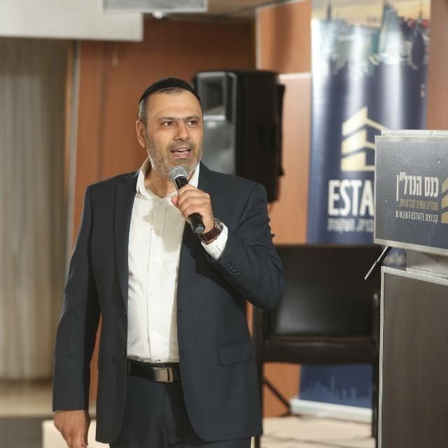 Yitzhak Yaakobov profile picture