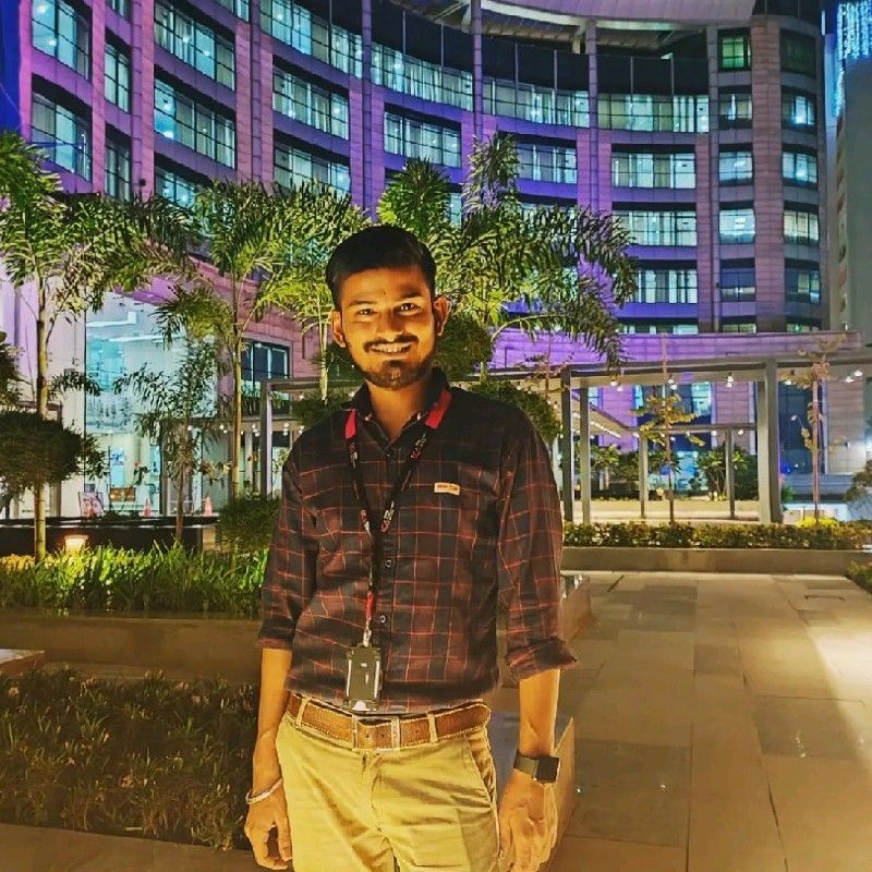 Ravinandan Chaurasia profile picture