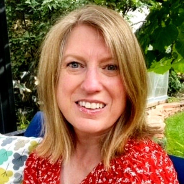 Rebecca Crowther profile picture