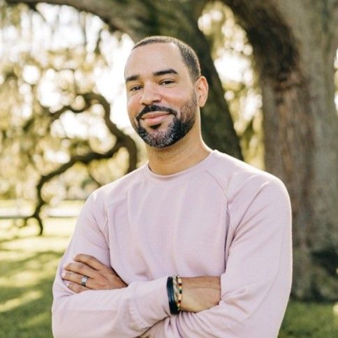 Anthony Howell profile picture