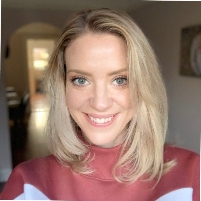 Holly Platel profile picture