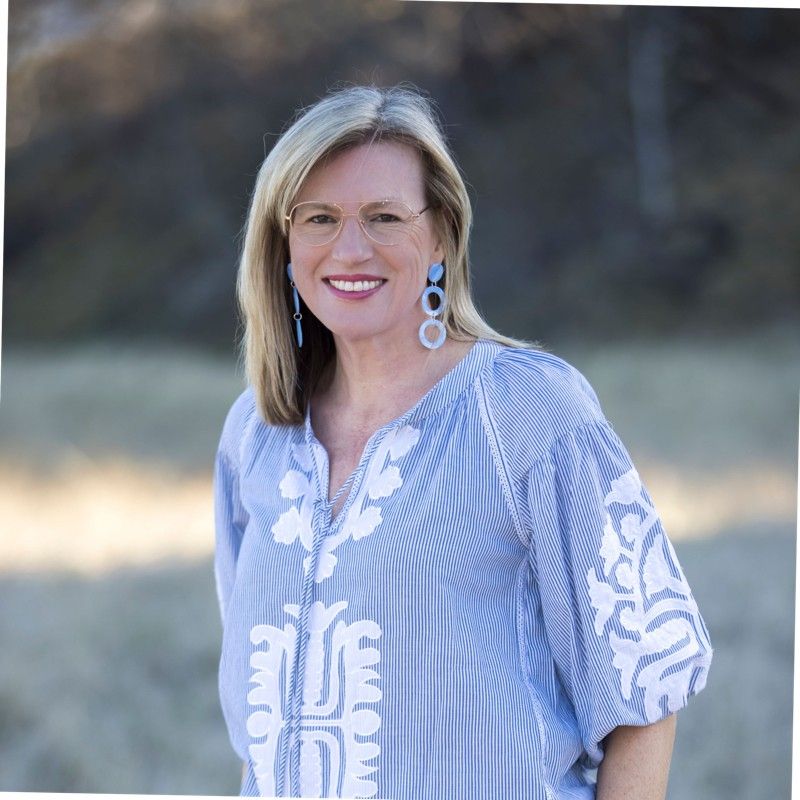 Lisa C profile picture