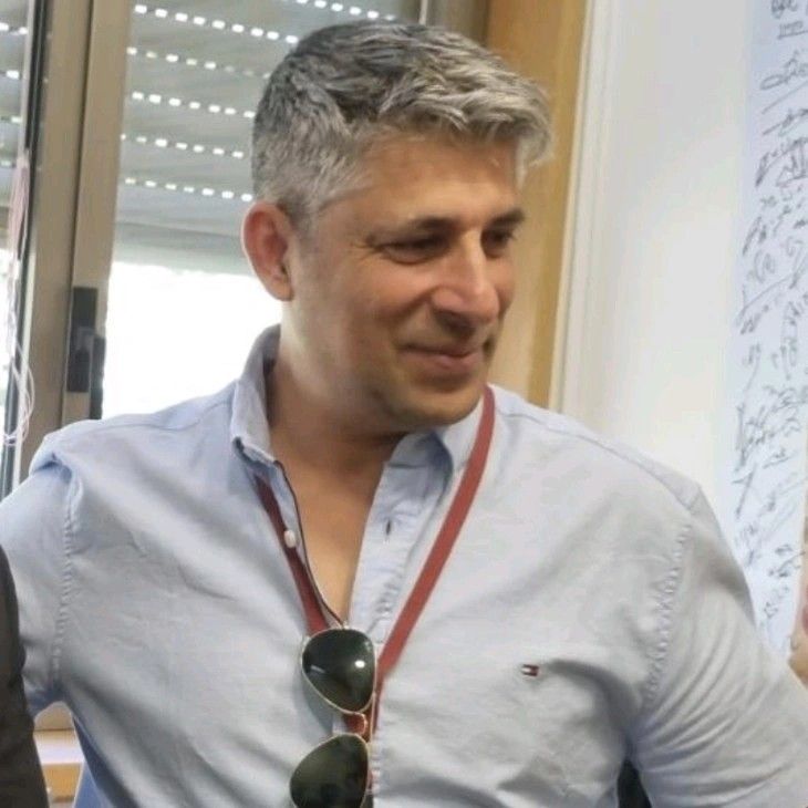 Pini Vardi profile picture