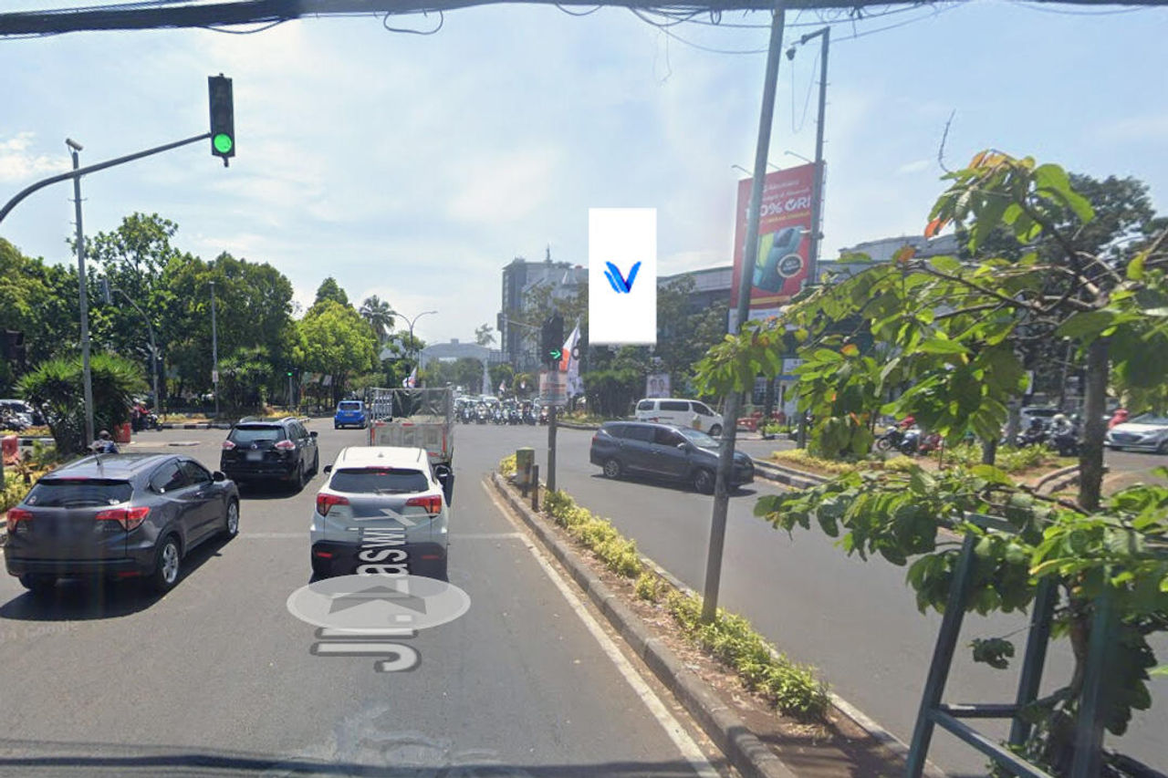 Billboard JL. Riau - A. Yani (Dekat Stadion Persib), Bandung