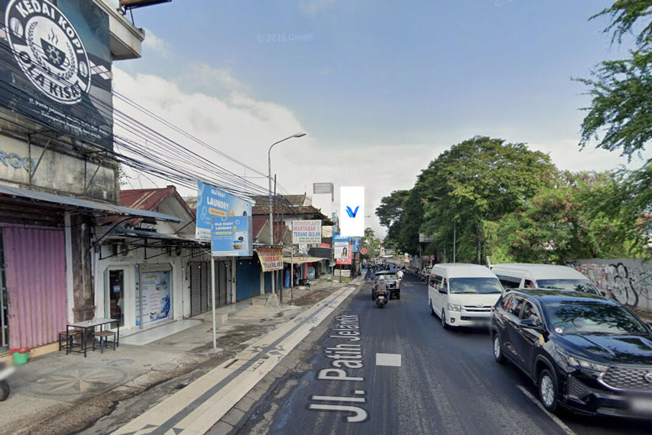 Billboard Jl. Patih Jelantik (Dekat Central Park Kuta), Bali