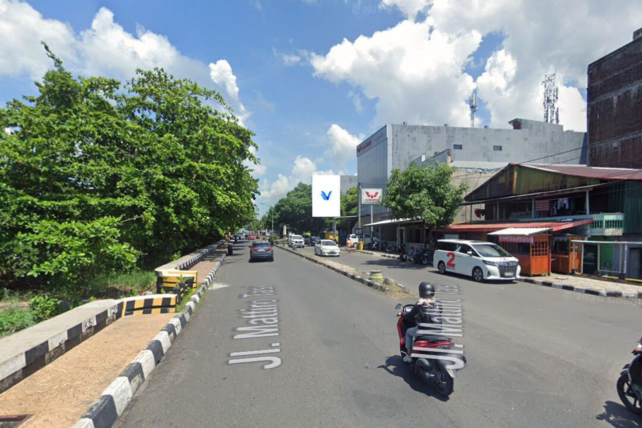 Baliho Jl. Mattirotasi (Depan Cafe Bugis), Pare Pare