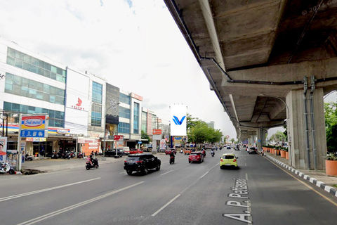 JL. AP PETTARANI, MAKASSAR