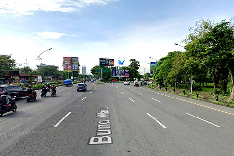 JL. AHMAD YANI - BUNDARAN WARU (GATE MASUK KOTA SIDOARJO), SURABAYA