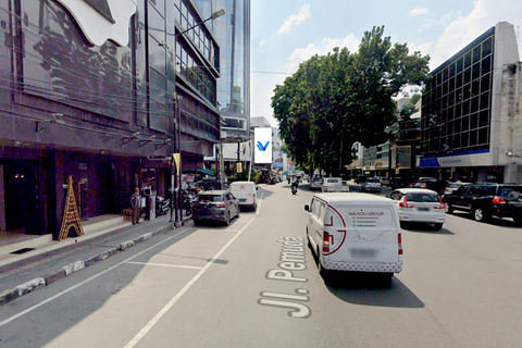 JL. PEMUDA ( SEBELAH HERMES PALACE HOTEL ), MEDAN